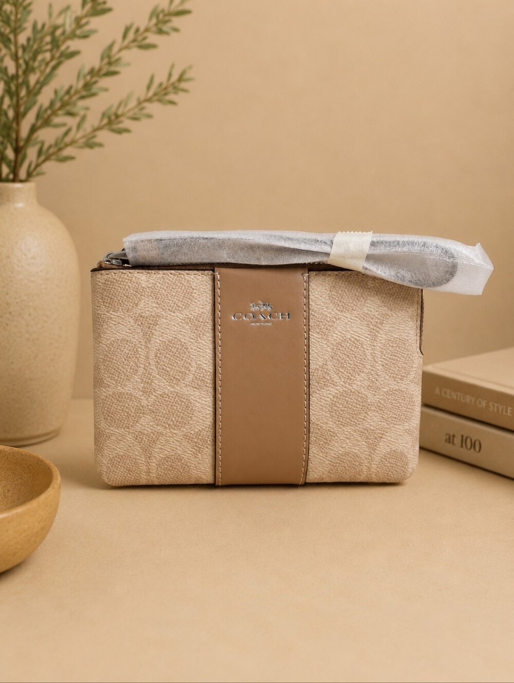 Coach Corner Zip Signature Canvas Wristlet Sand Taupe NWT